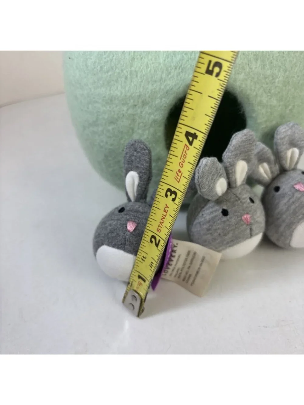 Lovevery 3 Bunnies In A Felt Burrow Babbler Kit Toddler Toy Montessori Baby Play